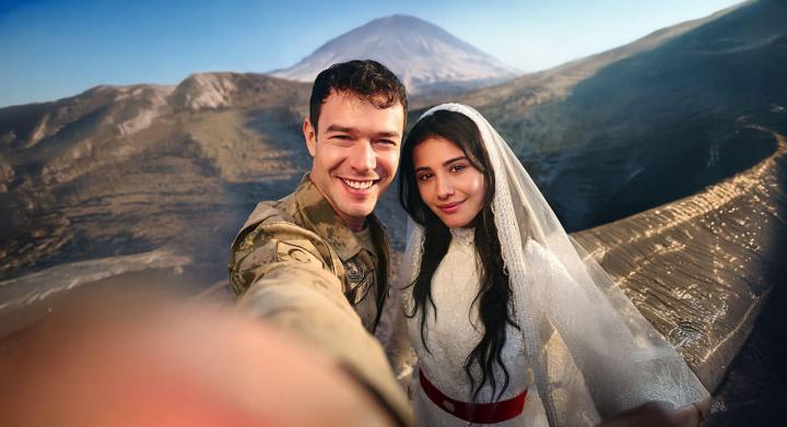 مسلسل انت من احب الحلقة 15 الخامسة عشر مترجمة